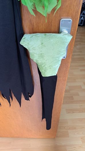 Witches dress and belt
