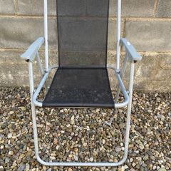 4 x New Garden Chairs.  Foldable for easy storage and transportation