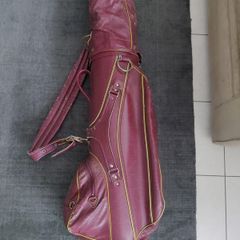 Maxfli golf bag vintage plus golf clubs, golf balls and tees