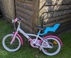 Girls bike