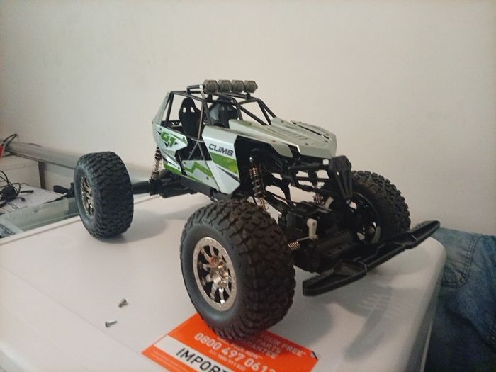 Smythstoys metal titan clywler 1:8