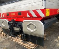 Vicon/Kverneland Fertiliser Spreader
