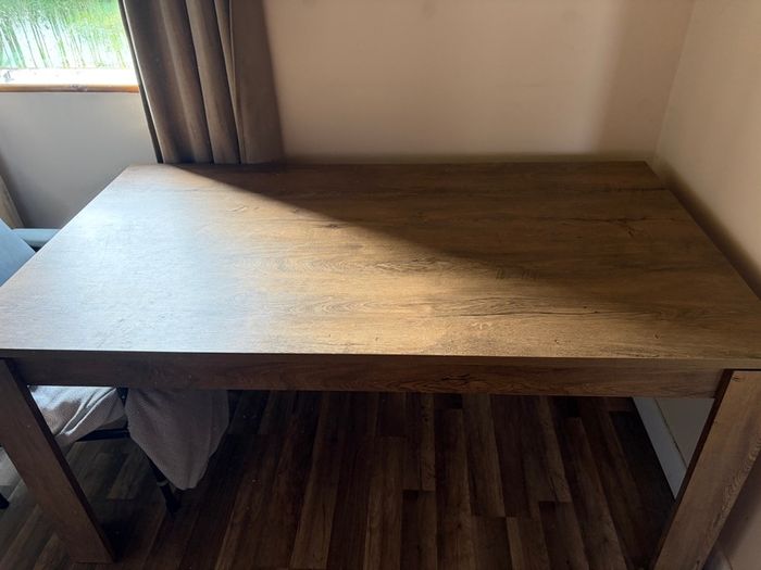 dinning table