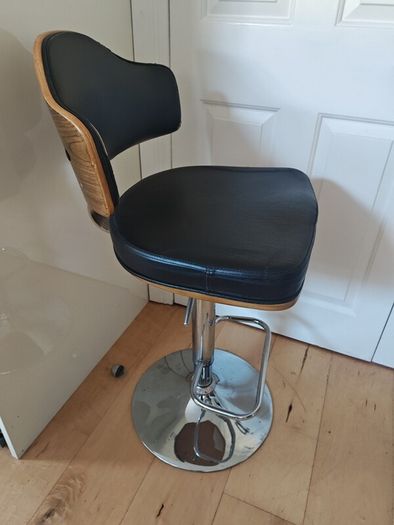 Bar Stool