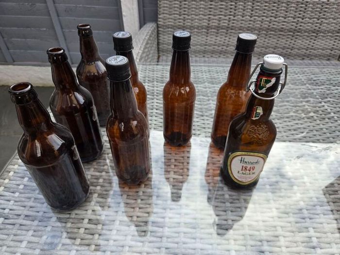 Complete Home Brewing Starter Kit + Bottles (Glass & Plastic)