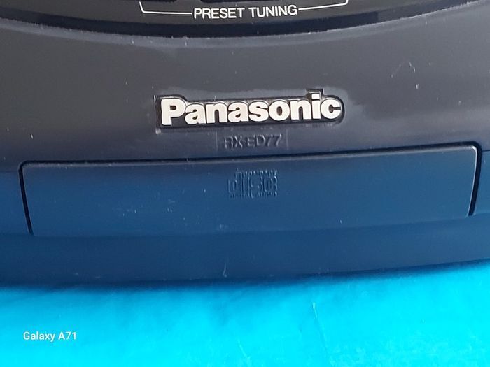 Panasonic RX-ED77 Stereo Boombox Ghetto Blaster With Motorised Cover, everything works perfect, Radio, CD and both Tape Decks, also CD Records, an