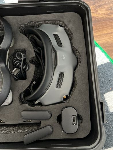DJI Avata Fly More Combo + Goggles & Controller