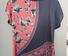 women's summer top. Size 12/14