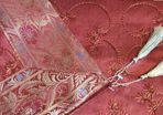 Decorating Table Runner Ikras