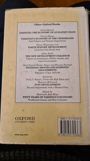 Governance. South Asian Perspective. Edited By Hasnat Abdulhye. Hardback With Dustjacket In Good Condition.