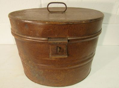 Late Victorian metal hat box.