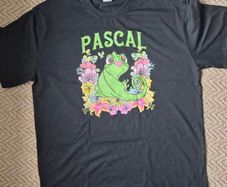 disney rapunzel tangled tshirt size large