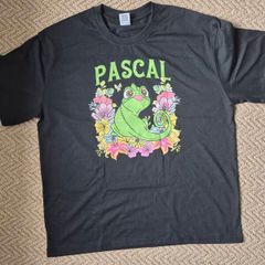 disney rapunzel tangled tshirt size large