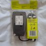 TV/ FM Signal Booster Image 2