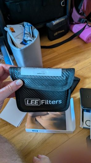 LEE Filters 100mm Deluxe System Bundle,Big Stopper, Super Stopper, Polariser & ND Grads