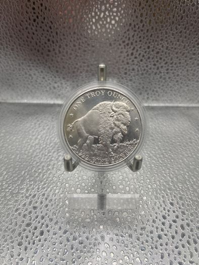 1oz Fine 999 Silver Bullion Liberty Indian Buffalo Round.