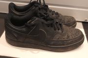Nike Runners  Reduced To Sell