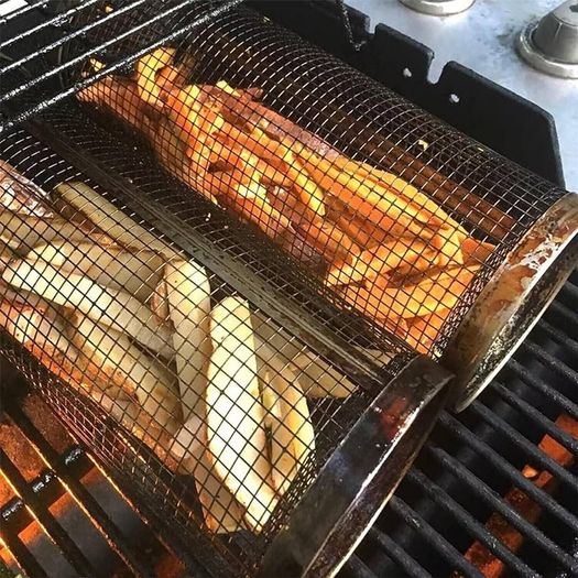 BBQ Net Tube - Rolling Grilling Basket, Greatest Grilling Basket Ever, Stainless Steel Wire Mesh Cylinder Grill Basket, Portable Outdoor Camping Non-stick Barbecue Bag for Fish Vegetable