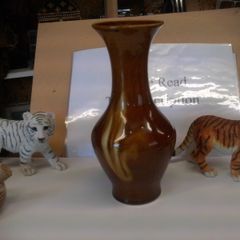 vase