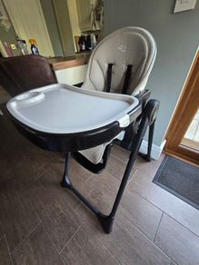 Nup Nup High Chair