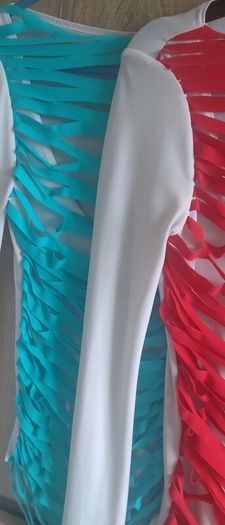 top fits 6 and 8  small 10