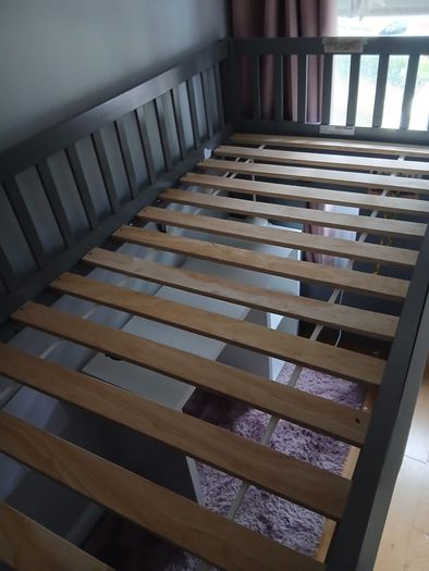 Kids bed