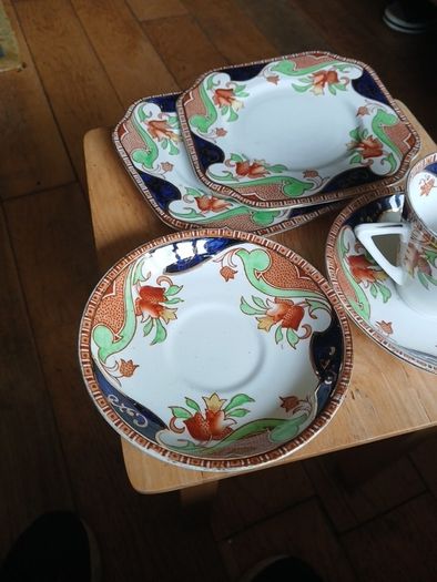 Royal Vale Bone China.