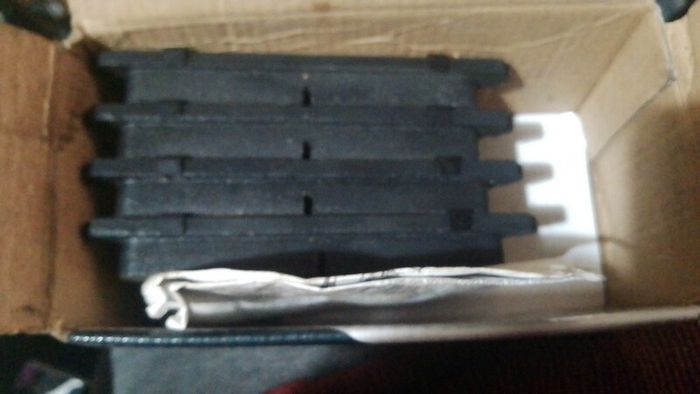 Sakura Automotive Toyota Starlet Corolla Front Brake Pad Set 600-20-3710