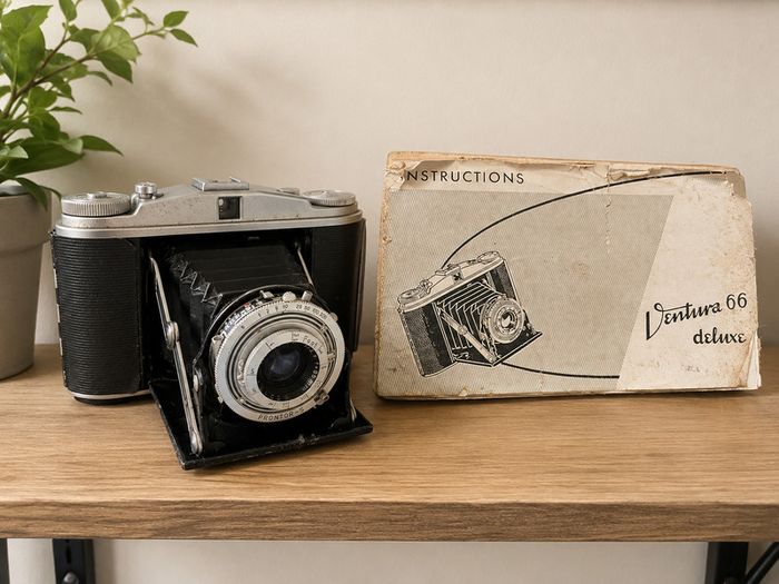 Vintage Agfa Isolette II 120 Folding Camera + Original Manual
