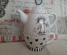 Tea pot