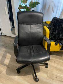 Ikea office chair - FREE