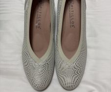Pitillos Shoes Silver - Block Heel - Size 5