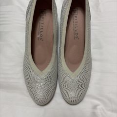 Pitillos Shoes Silver - Block Heel - Size 5