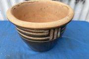Glazed flower pot