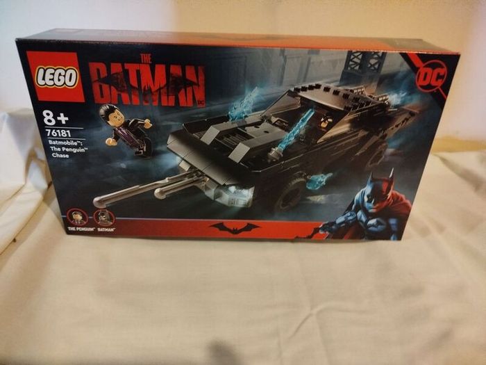 76181 Batmobile The Penguin Chase