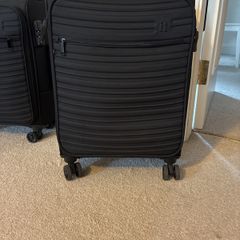 Cabin suitcase