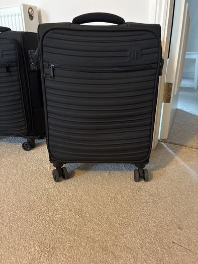 Cabin suitcase