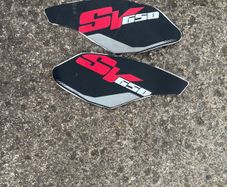 Suzuki SV650 gen 2/3 knee support stickers