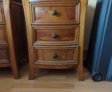 Bedside lockers