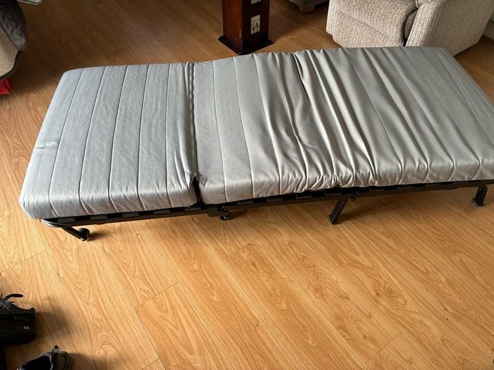 IKEA Lychsele single sofa bed