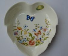 Aynsley Fine bone china, dish, Home decor, Heart shaped  dish