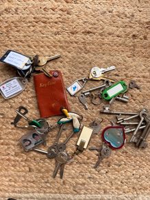 Olds keys / keychains
