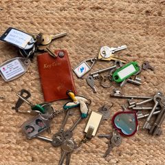 Olds keys / keychains