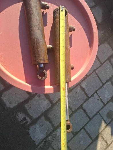 Hydraulic Rams