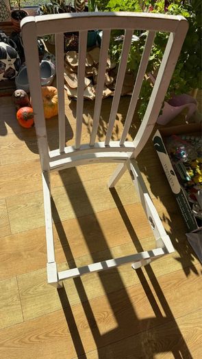 white chair that just broke
