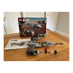 Lego Star Wars 75325 The Mandalorian's N-1 Starfighter complete with box & instruction manual