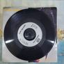 Cliff Richard I Just Dont Have the Heart 7 inch single Image 3
