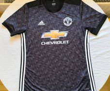 2017/18 Manchester United Adidas Home Jersey Size L Adults
