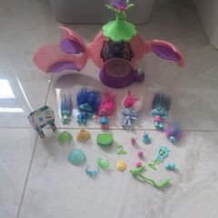 Troll set