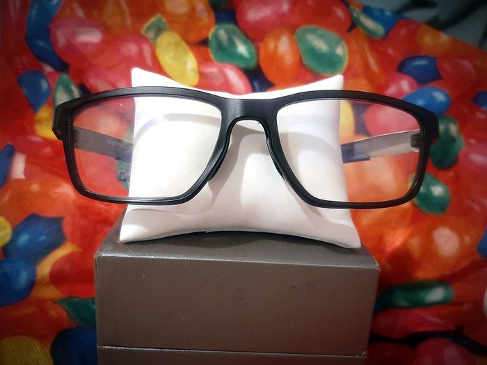 Oakley frame glasses - Metalink - As New - Half Price